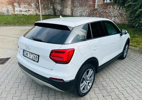 Audi Q2 cena 79900 przebieg: 133000, rok produkcji 2017 z Urzędów małe 352